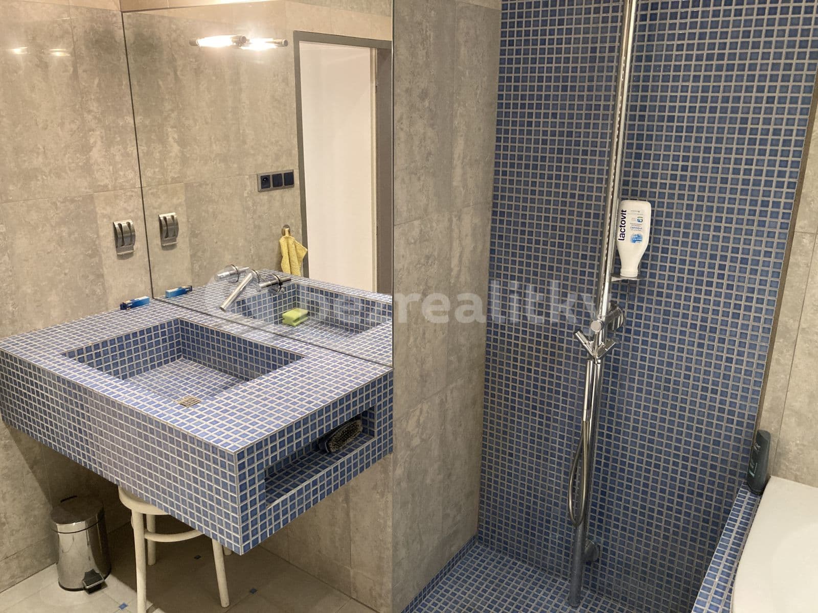 1 bedroom with open-plan kitchen flat to rent, 66 m², náměstí Jiřího z Lobkovic, Prague, Prague 1 bedroom with open-plan kitchen flat to rent, 66 m², náměstí Jiřího z Lobkovic, Prague, Prague