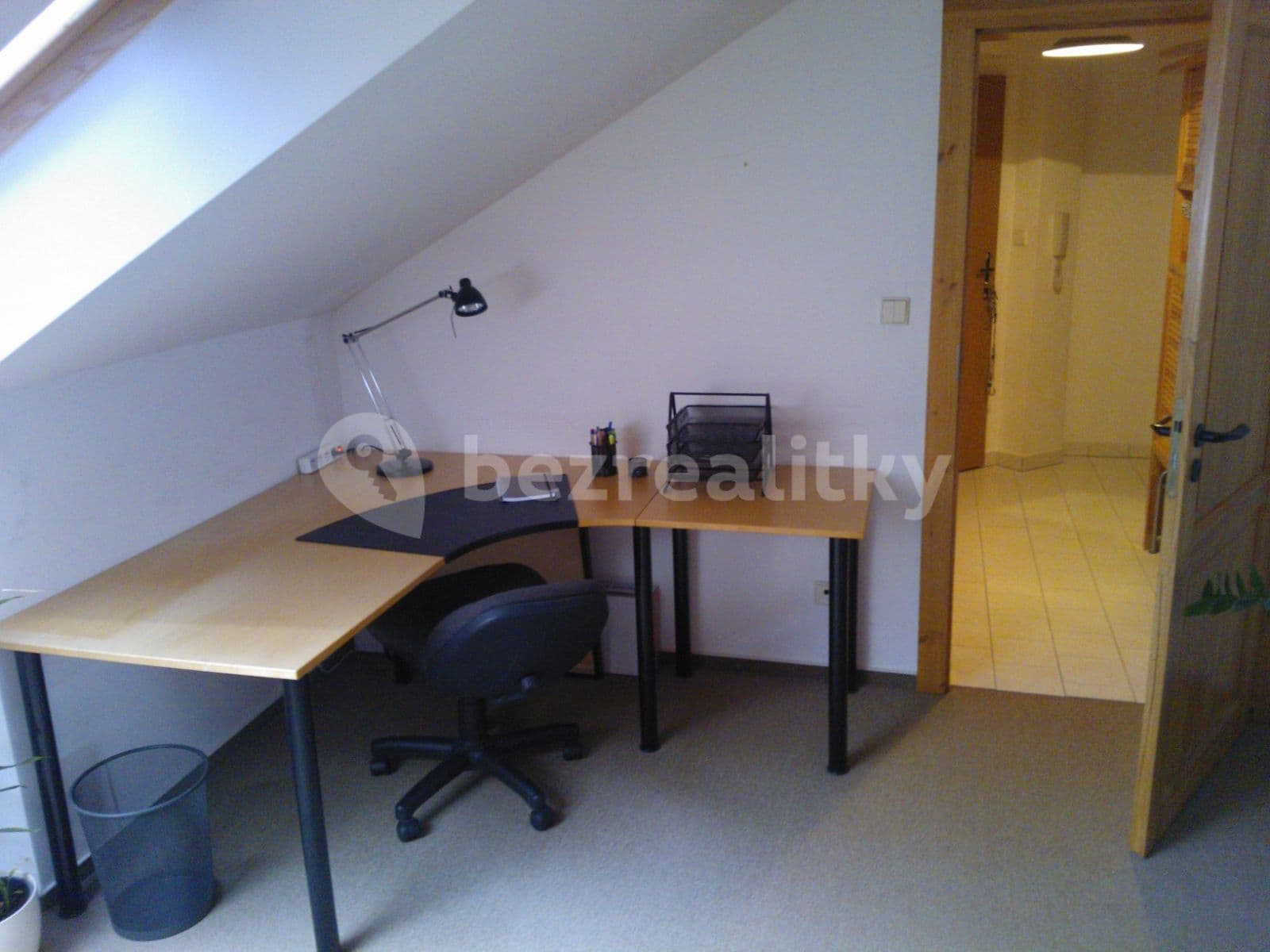 Studio flat to rent, 51 m², Suchdolské náměstí, Prague, Prague Studio flat to rent, 51 m², Suchdolské náměstí, Prague, Prague