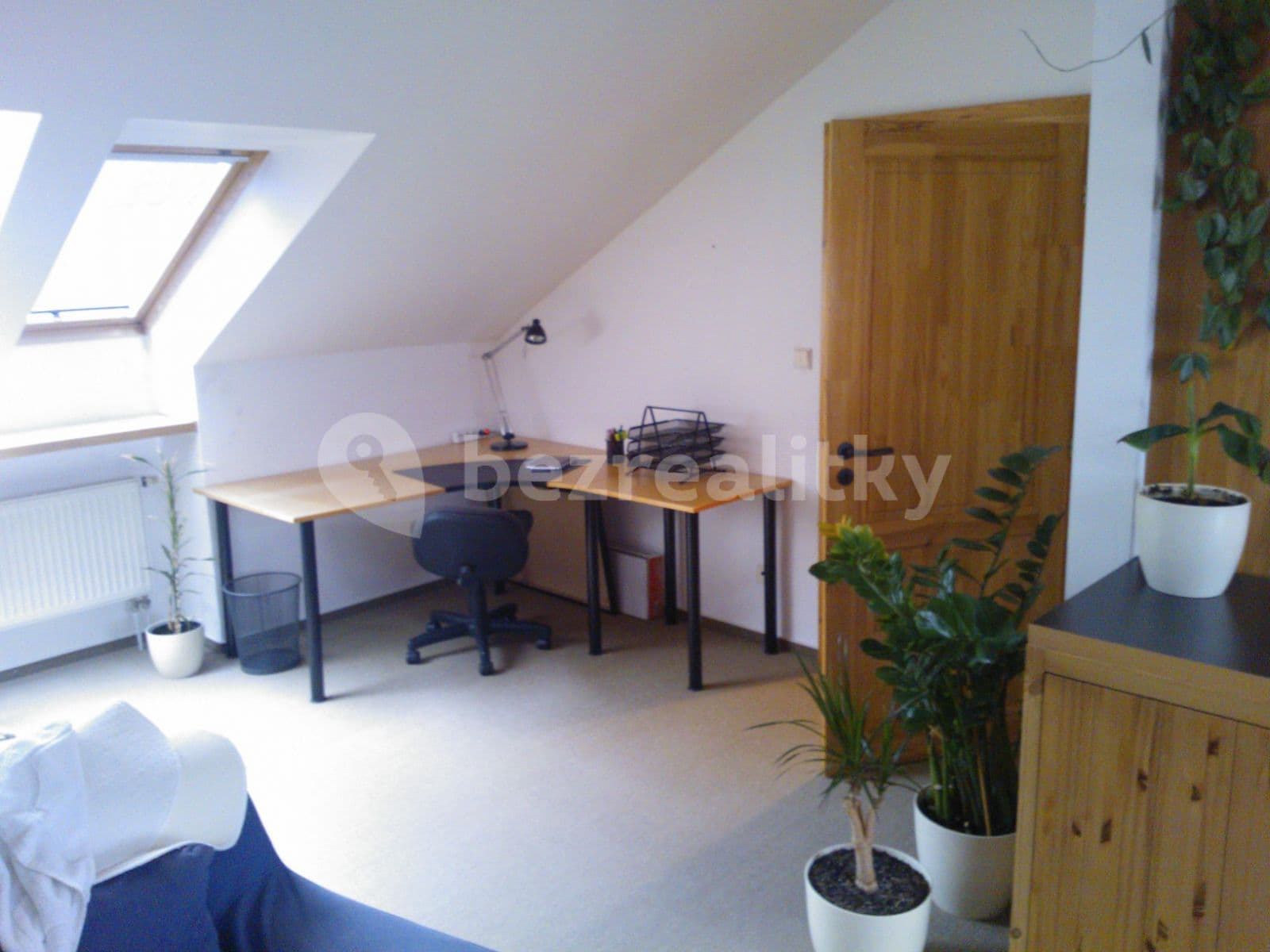 Studio flat to rent, 51 m², Suchdolské náměstí, Prague, Prague Studio flat to rent, 51 m², Suchdolské náměstí, Prague, Prague