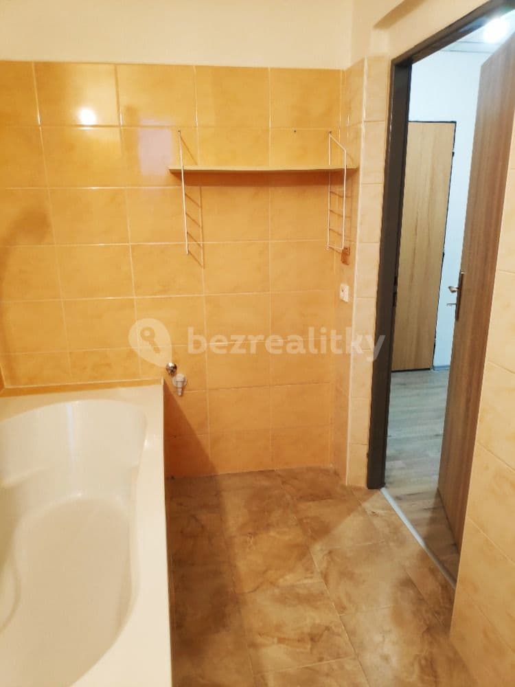 Studio flat to rent, 40 m², Heřmanského, Heřmanův Městec, Pardubický Region Studio flat to rent, 40 m², Heřmanského, Heřmanův Městec, Pardubický Region