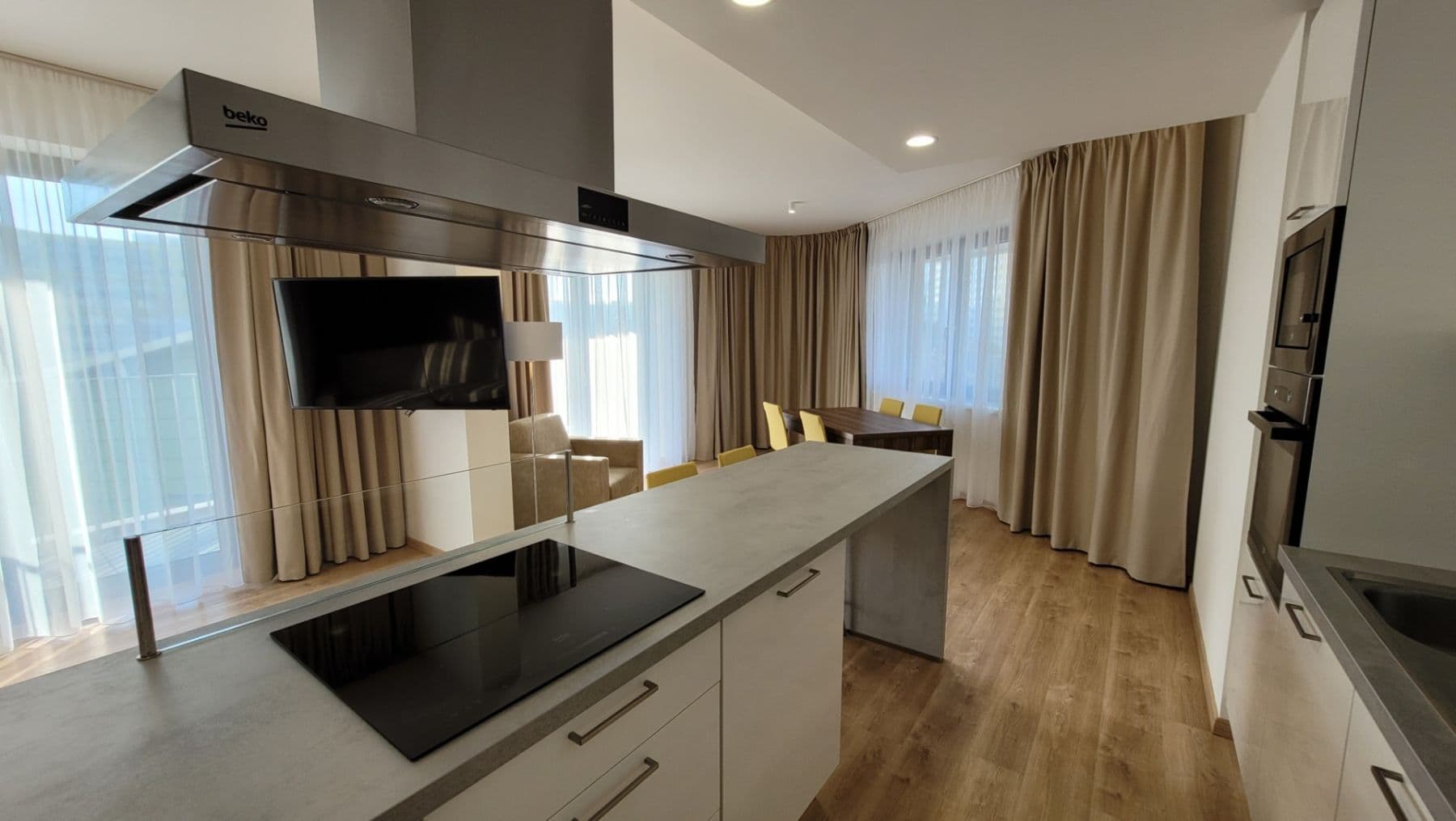 2 bedroom with open-plan kitchen flat to rent, 88 m², Mukařovského, Prague, Prague 2 bedroom with open-plan kitchen flat to rent, 88 m², Mukařovského, Prague, Prague