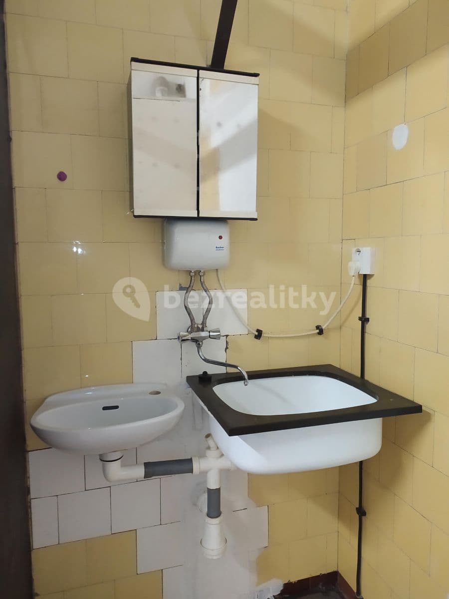 non-residential property to rent, 110 m², Ostrava, Moravskoslezský Region non-residential property to rent, 110 m², Ostrava, Moravskoslezský Region