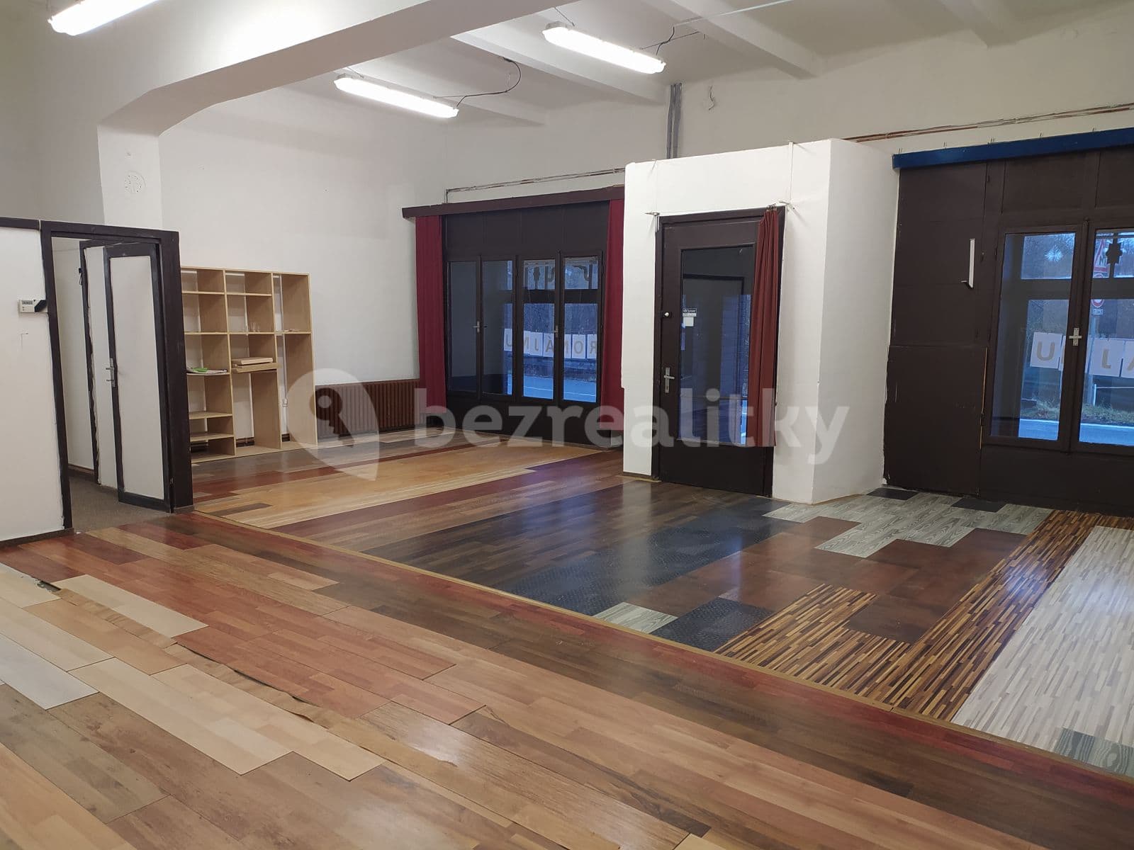 non-residential property to rent, 110 m², Ostrava, Moravskoslezský Region non-residential property to rent, 110 m², Ostrava, Moravskoslezský Region