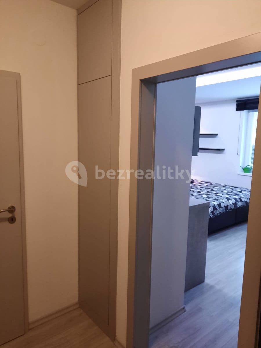 Studio flat to rent, 30 m², Högrova, Brno, Jihomoravský Region Studio flat to rent, 30 m², Högrova, Brno, Jihomoravský Region