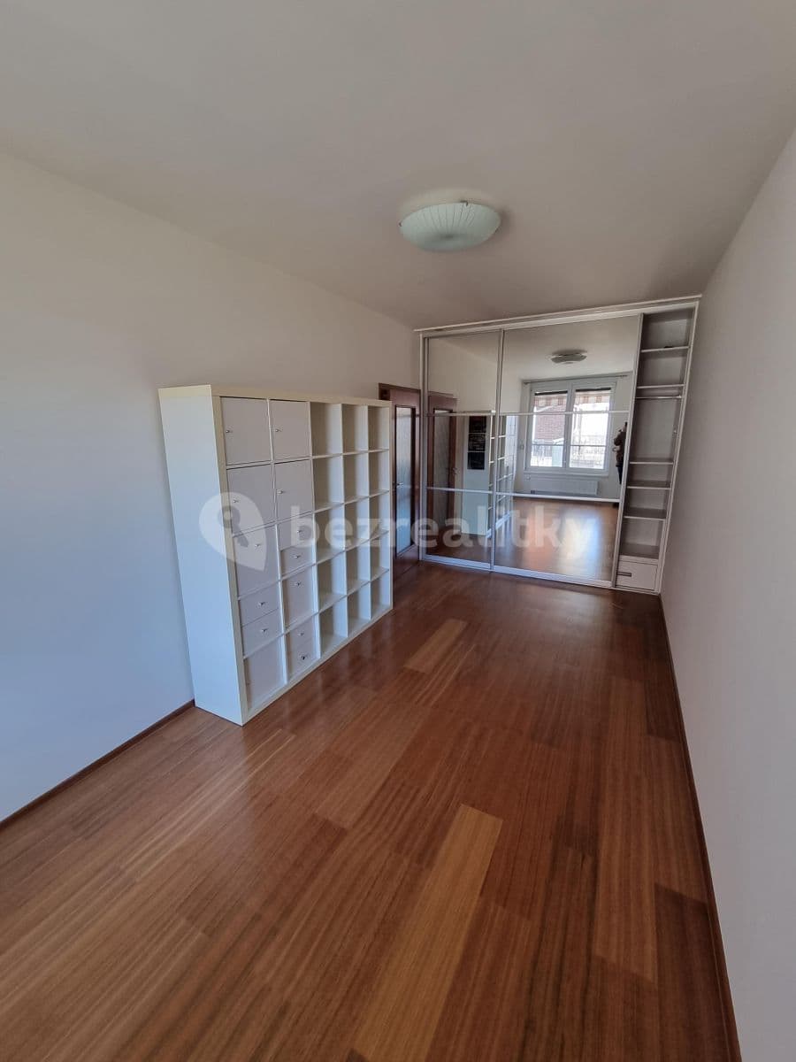 2 bedroom with open-plan kitchen flat to rent, 94 m², Laurinova, Prague, Prague 2 bedroom with open-plan kitchen flat to rent, 94 m², Laurinova, Prague, Prague