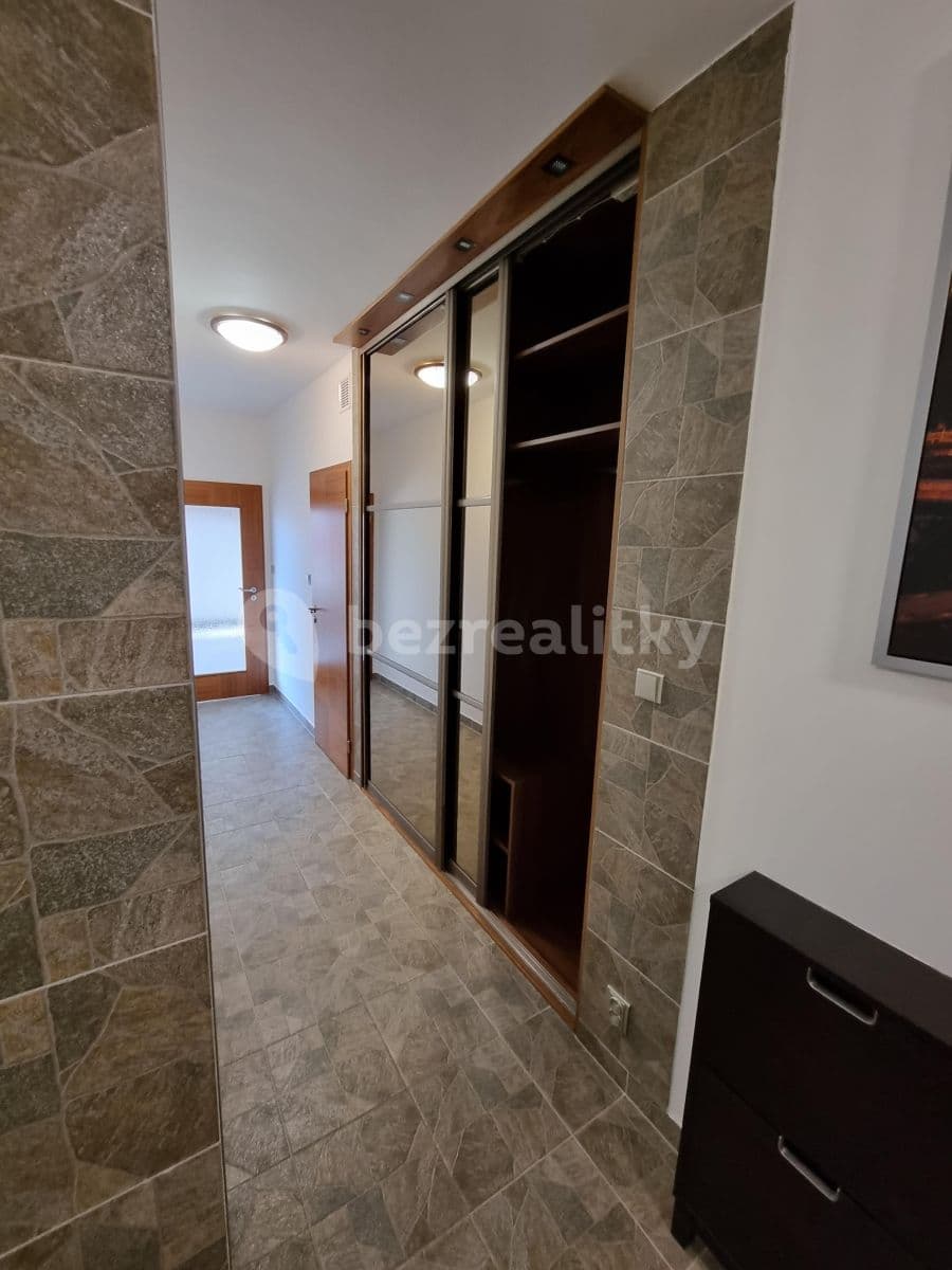 2 bedroom with open-plan kitchen flat to rent, 94 m², Laurinova, Prague, Prague 2 bedroom with open-plan kitchen flat to rent, 94 m², Laurinova, Prague, Prague
