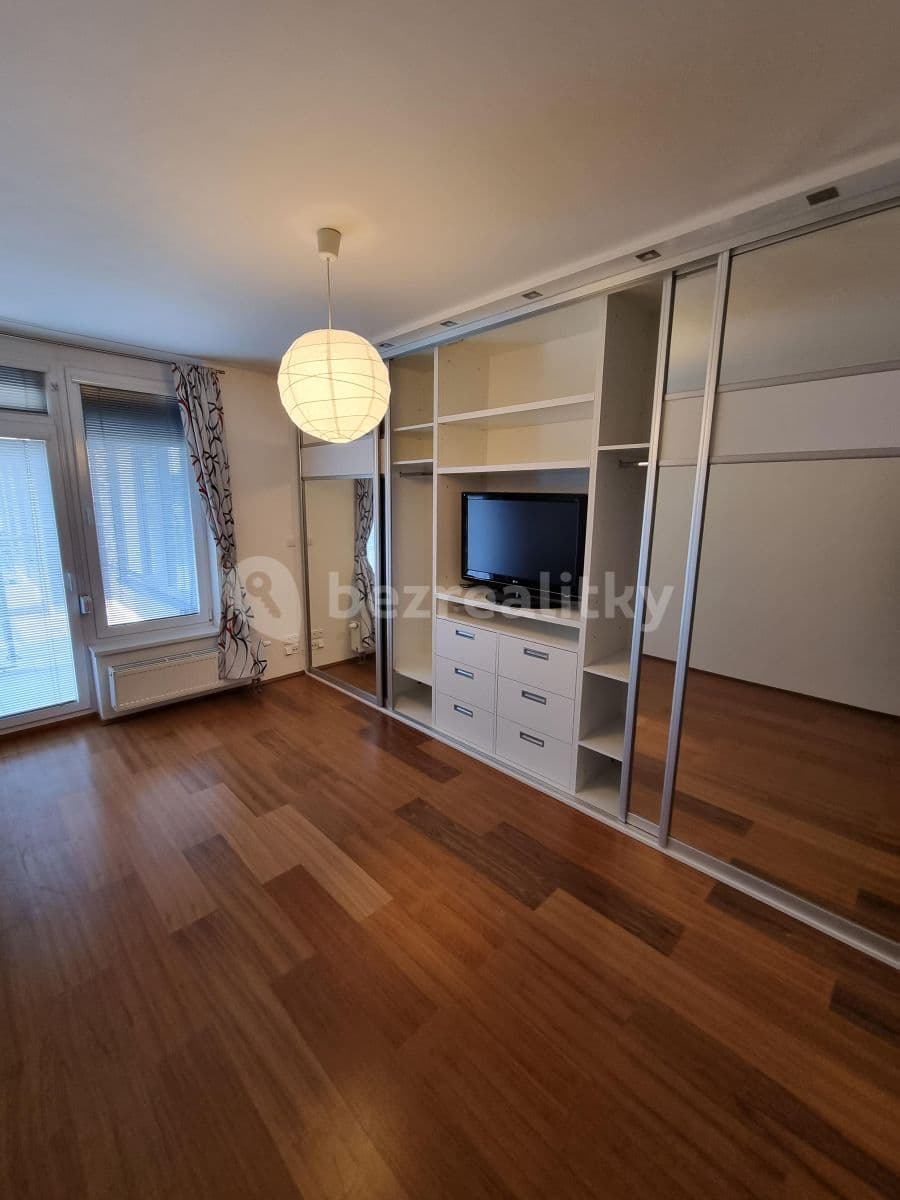 2 bedroom with open-plan kitchen flat to rent, 94 m², Laurinova, Prague, Prague 2 bedroom with open-plan kitchen flat to rent, 94 m², Laurinova, Prague, Prague