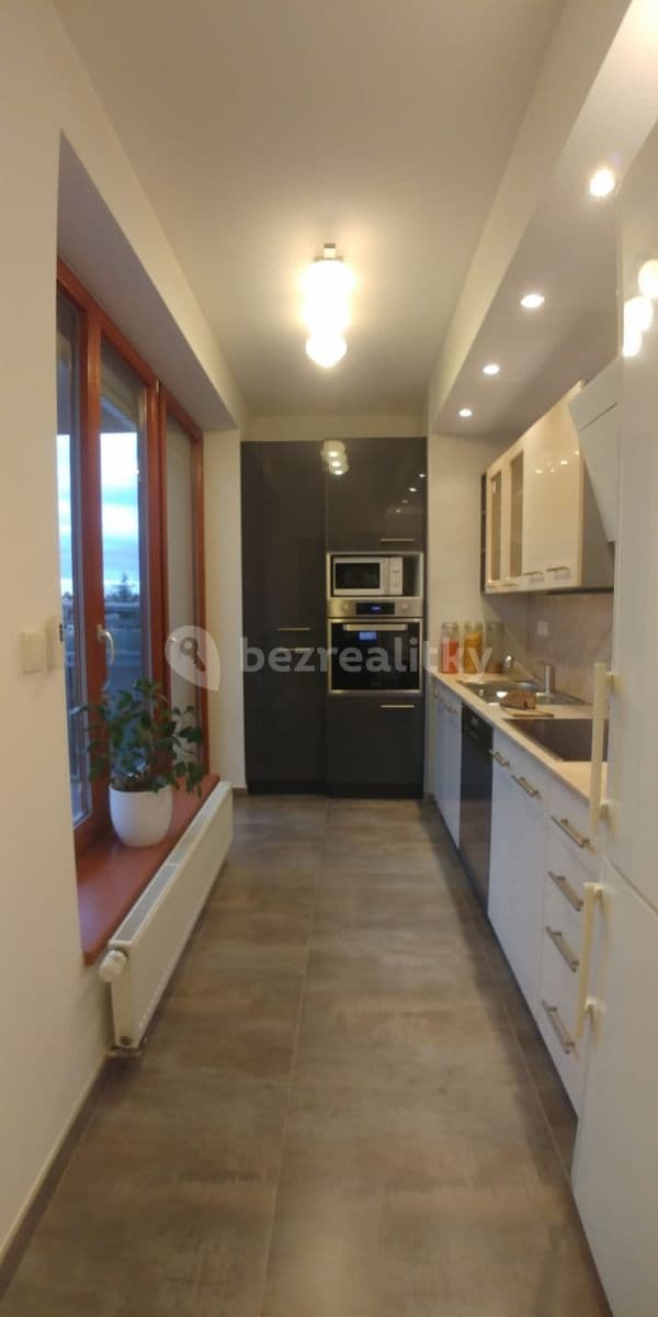 Small studio flat to rent, 44 m², Bazalková, Prague, Prague Small studio flat to rent, 44 m², Bazalková, Prague, Prague