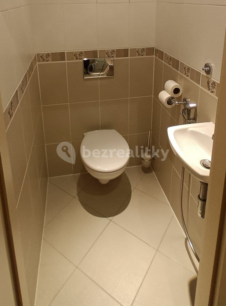 3 bedroom flat to rent, 68 m², Formánkova, Prague, Prague 3 bedroom flat to rent, 68 m², Formánkova, Prague, Prague