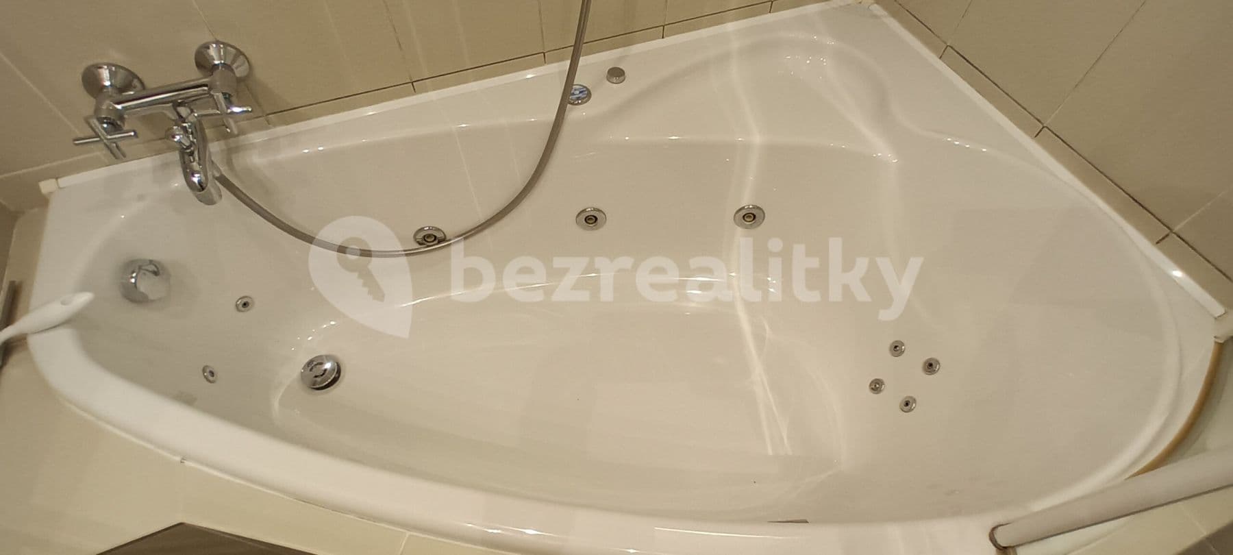 3 bedroom flat to rent, 68 m², Formánkova, Prague, Prague 3 bedroom flat to rent, 68 m², Formánkova, Prague, Prague