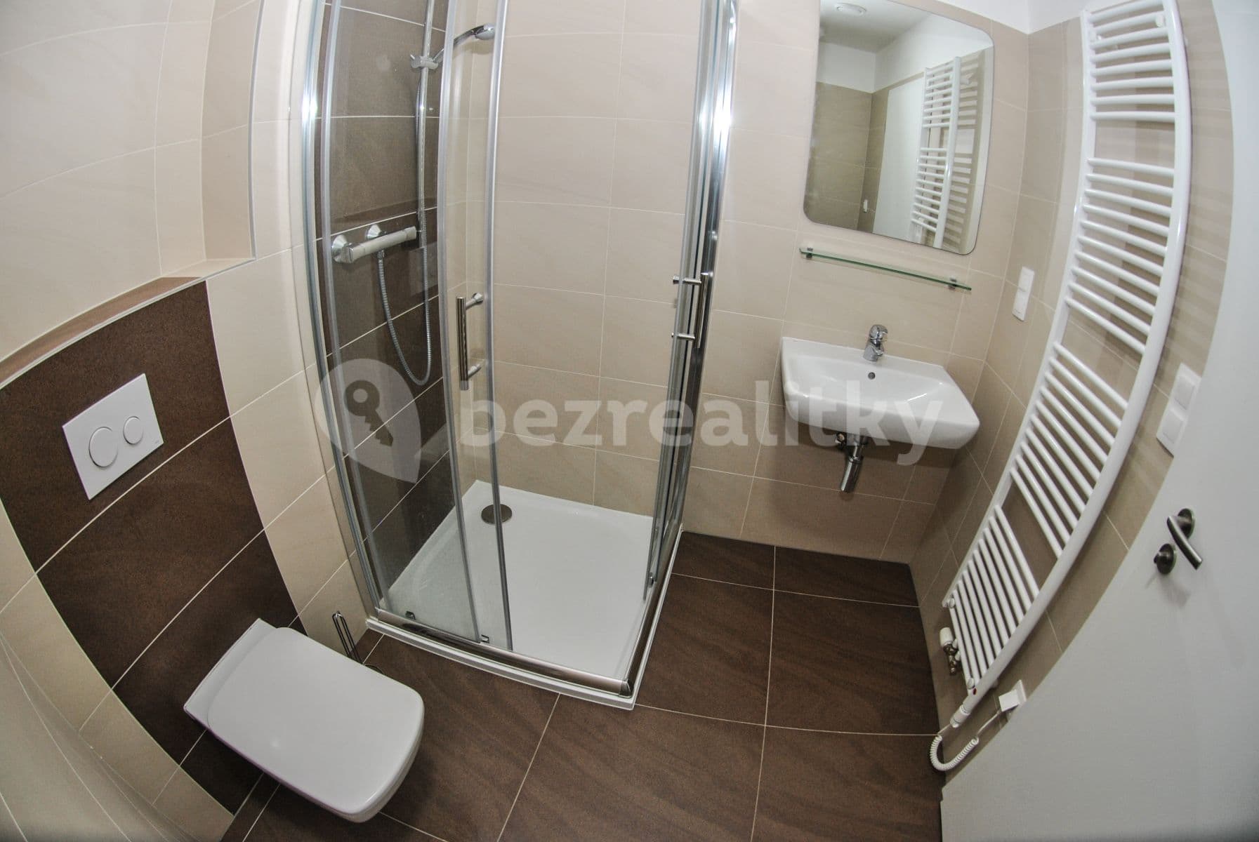 1 bedroom with open-plan kitchen flat to rent, 55 m², Přadlácká, Brno, Jihomoravský Region 1 bedroom with open-plan kitchen flat to rent, 55 m², Přadlácká, Brno, Jihomoravský Region