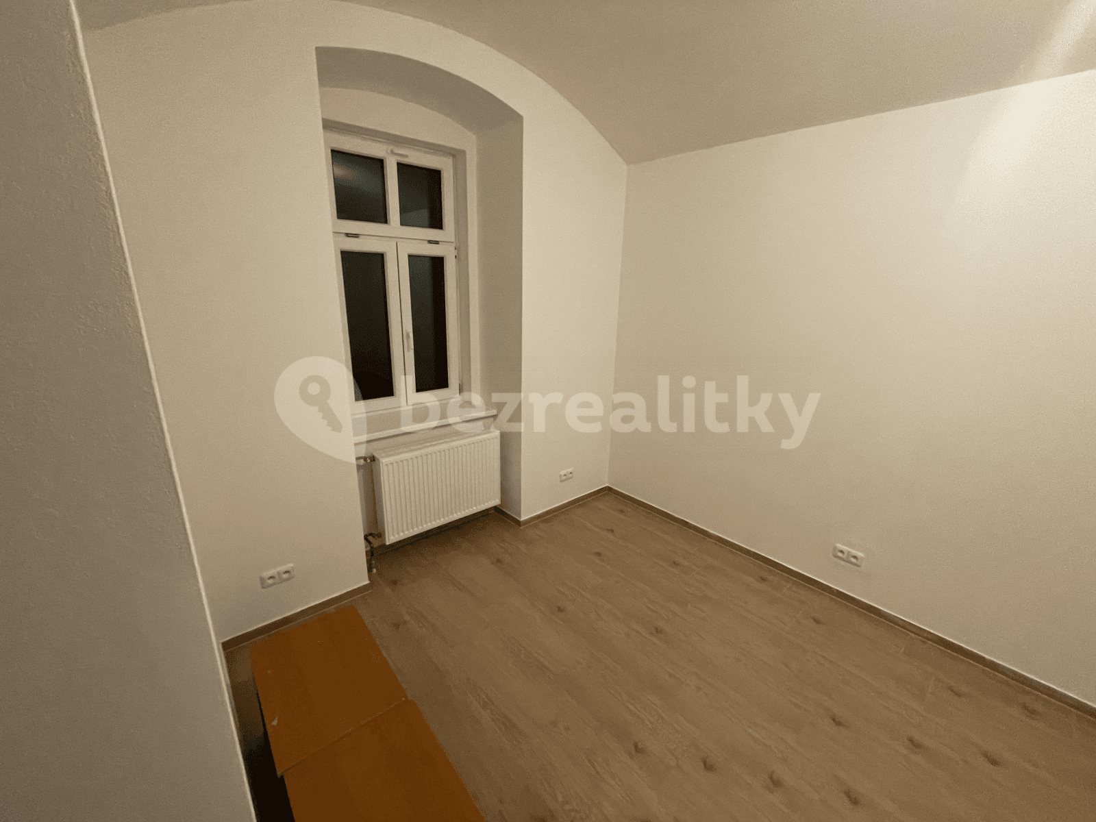 1 bedroom with open-plan kitchen flat to rent, 50 m², Husova, Plzeň, Plzeňský Region 1 bedroom with open-plan kitchen flat to rent, 50 m², Husova, Plzeň, Plzeňský Region