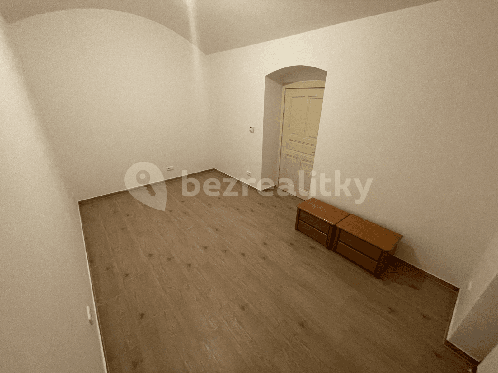 1 bedroom with open-plan kitchen flat to rent, 50 m², Husova, Plzeň, Plzeňský Region 1 bedroom with open-plan kitchen flat to rent, 50 m², Husova, Plzeň, Plzeňský Region