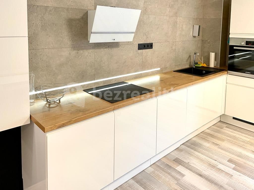 1 bedroom flat to rent, 41 m², K Železnej studienke, Bratislava - mestská časť Staré Mesto, Bratislavský Region 1 bedroom flat to rent, 41 m², K Železnej studienke, Bratislava - mestská časť Staré Mesto, Bratislavský Region