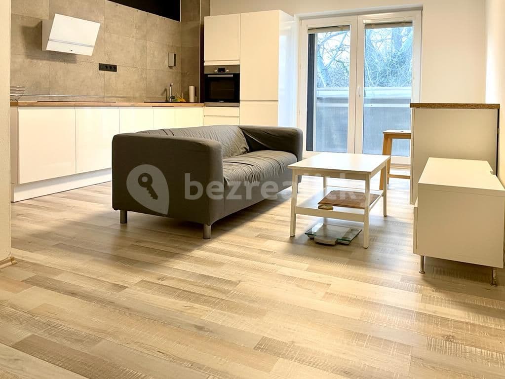 1 bedroom flat to rent, 41 m², K Železnej studienke, Bratislava - mestská časť Staré Mesto, Bratislavský Region 1 bedroom flat to rent, 41 m², K Železnej studienke, Bratislava - mestská časť Staré Mesto, Bratislavský Region
