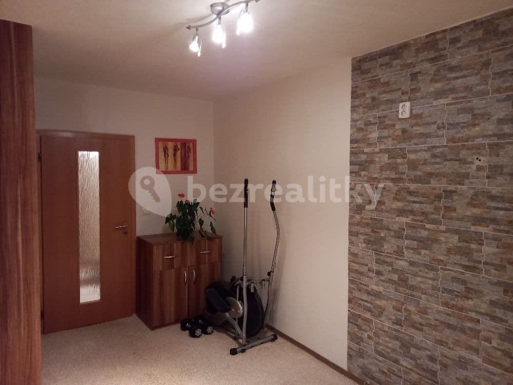 3 bedroom flat to rent, 90 m², Hekrova, Prague, Prague 3 bedroom flat to rent, 90 m², Hekrova, Prague, Prague