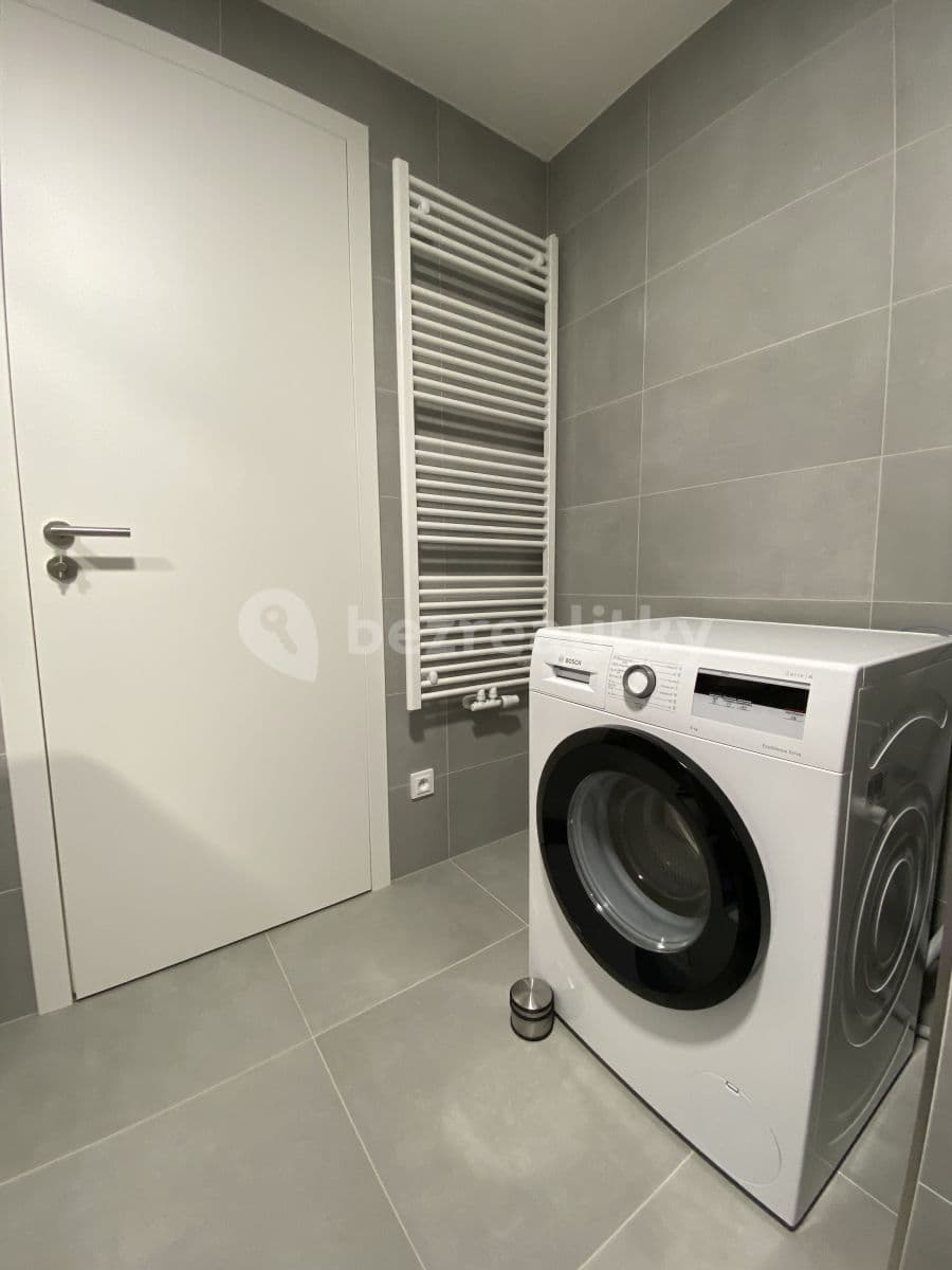 Studio flat to rent, 28 m², Ocelářská, Prague, Prague Studio flat to rent, 28 m², Ocelářská, Prague, Prague