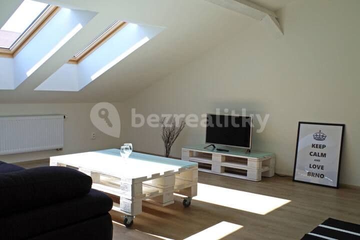 1 bedroom with open-plan kitchen flat to rent, 70 m², Opletalova, Brno, Jihomoravský Region