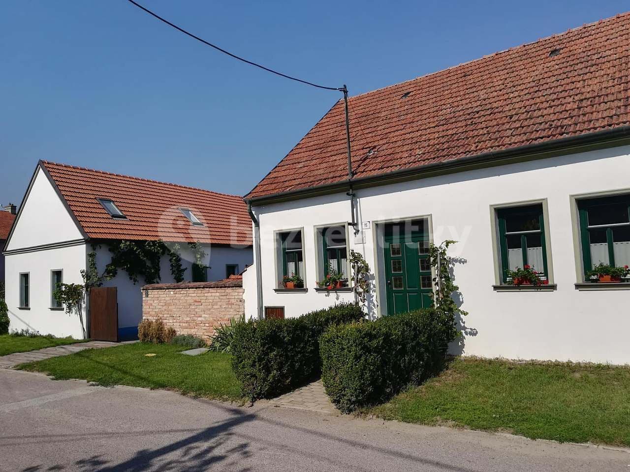 recreational property to rent, 0 m², Perná, Jihomoravský Region recreational property to rent, 0 m², Perná, Jihomoravský Region