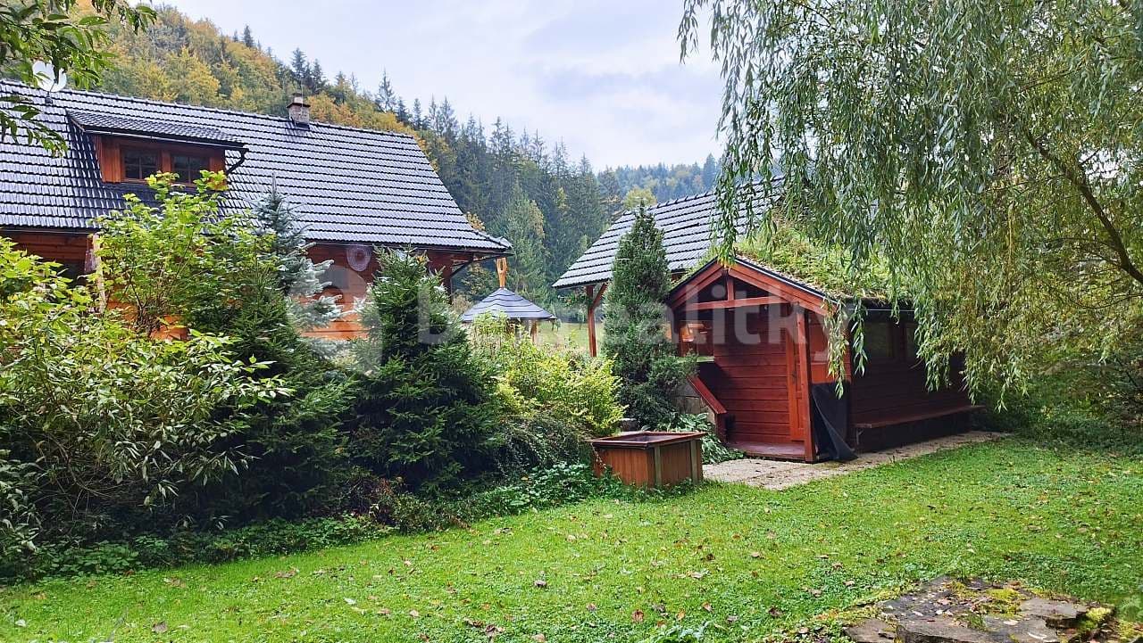 recreational property to rent, 0 m², Halenkov, Zlínský Region recreational property to rent, 0 m², Halenkov, Zlínský Region