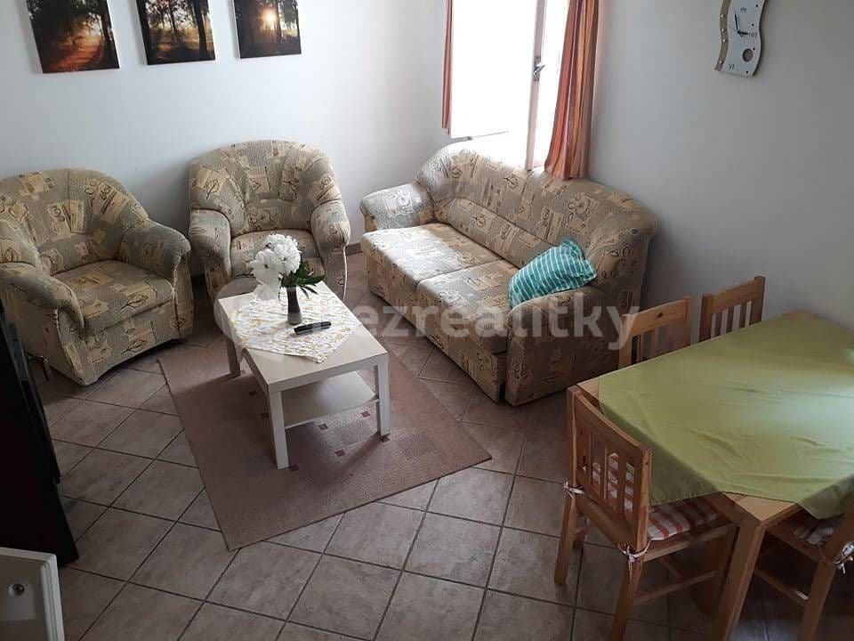 recreational property to rent, 0 m², Tvarožná Lhota, Jihomoravský Region recreational property to rent, 0 m², Tvarožná Lhota, Jihomoravský Region