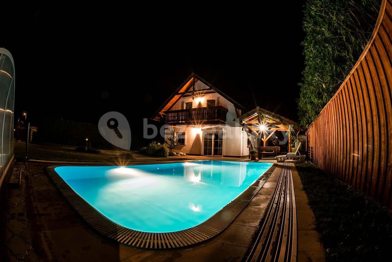 recreational property to rent, 0 m², Roudná, Jihočeský Region recreational property to rent, 0 m², Roudná, Jihočeský Region