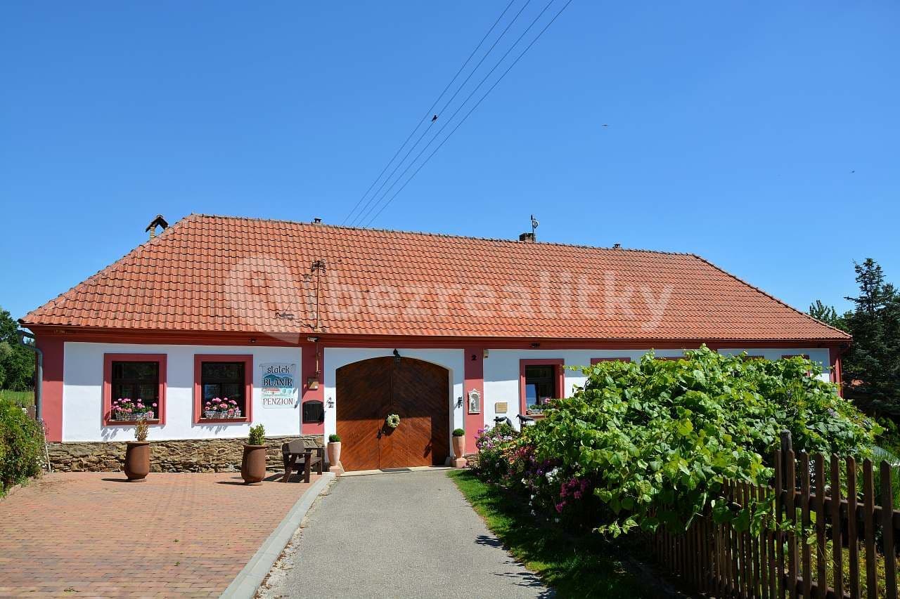 recreational property to rent, 0 m², Louňovice pod Blaníkem, Středočeský Region recreational property to rent, 0 m², Louňovice pod Blaníkem, Středočeský Region