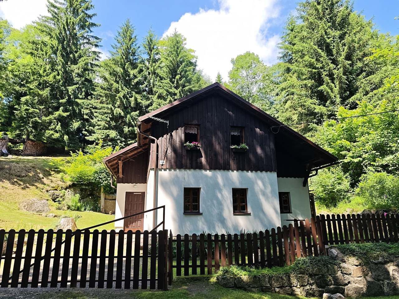 recreational property to rent, 0 m², Janov nad Nisou, Liberecký Region recreational property to rent, 0 m², Janov nad Nisou, Liberecký Region