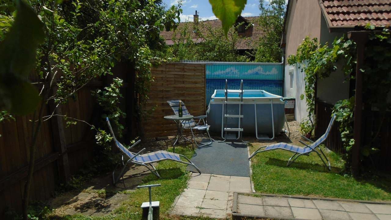 recreational property to rent, 0 m², Roštín, Zlínský Region recreational property to rent, 0 m², Roštín, Zlínský Region