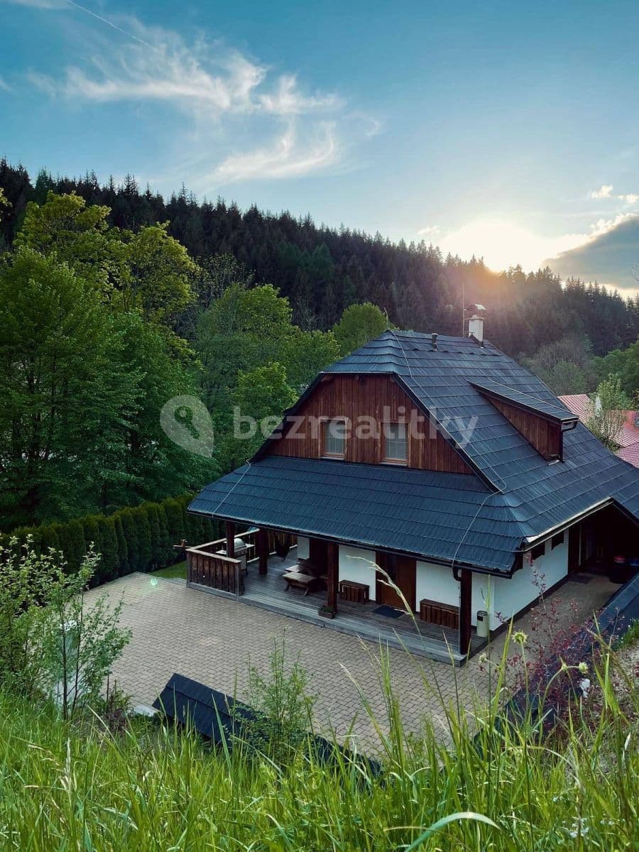 recreational property to rent, 0 m², Velké Karlovice, Zlínský Region recreational property to rent, 0 m², Velké Karlovice, Zlínský Region