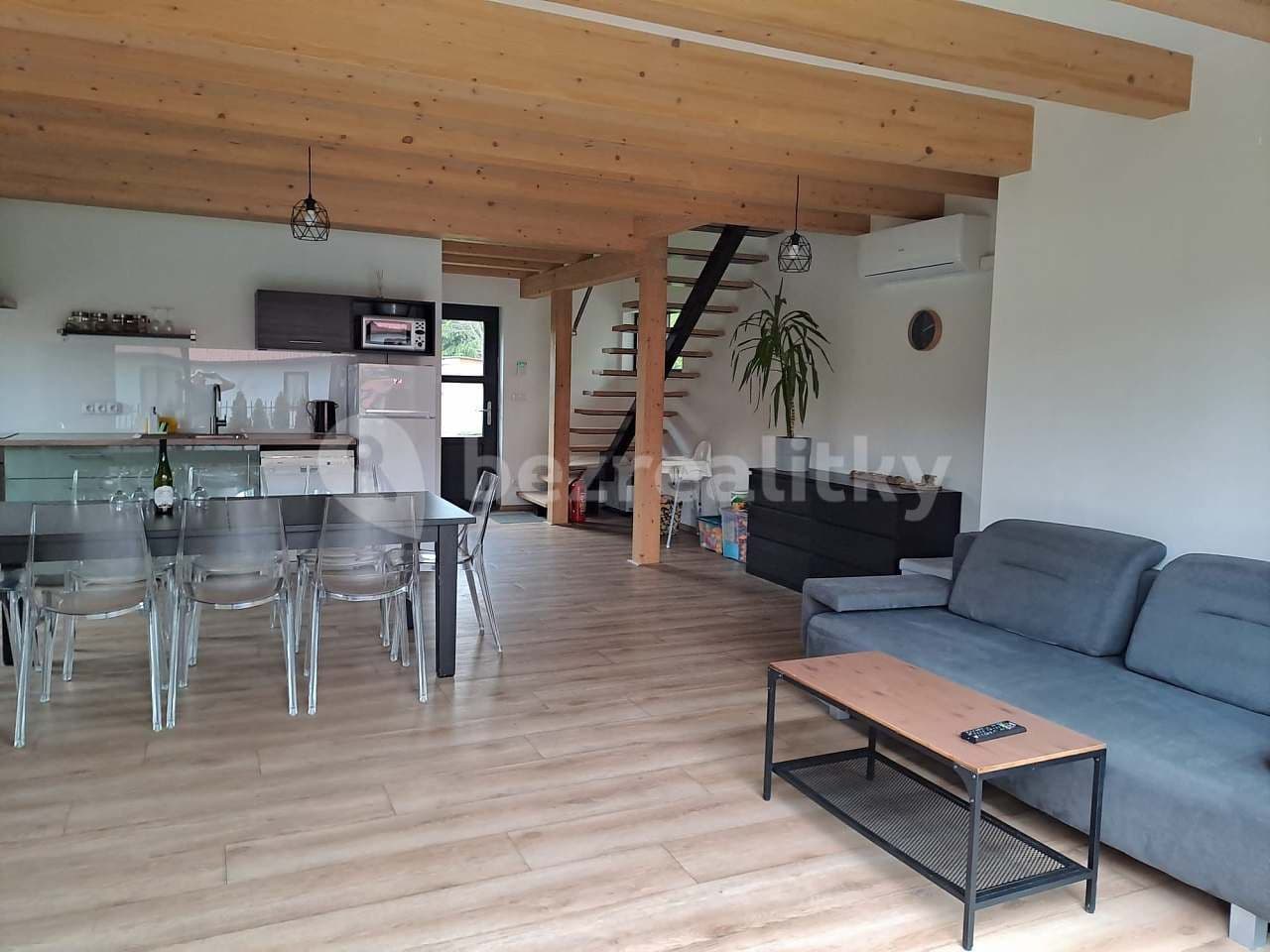 recreational property to rent, 0 m², Slapy, Středočeský Region recreational property to rent, 0 m², Slapy, Středočeský Region