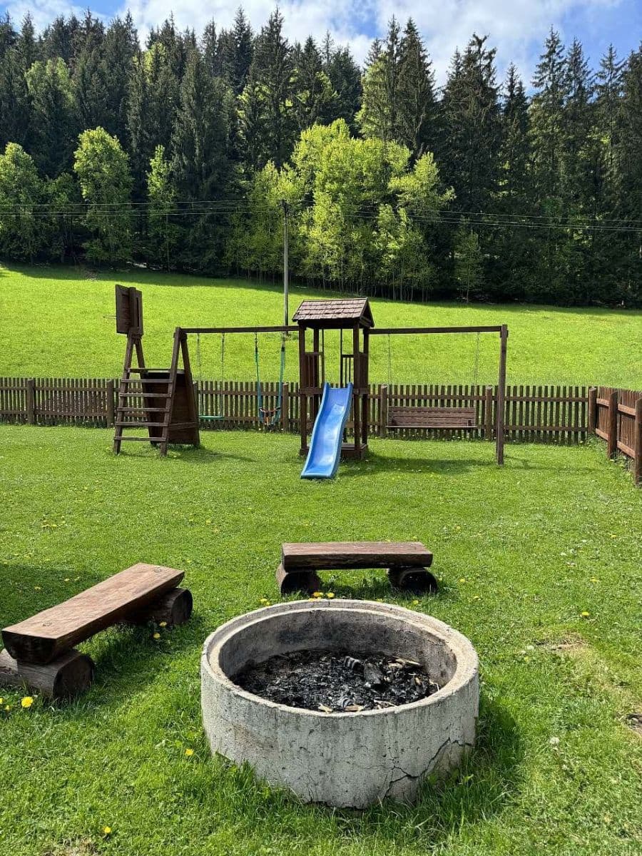 recreational property to rent, 0 m², Velké Karlovice, Zlínský Region recreational property to rent, 0 m², Velké Karlovice, Zlínský Region