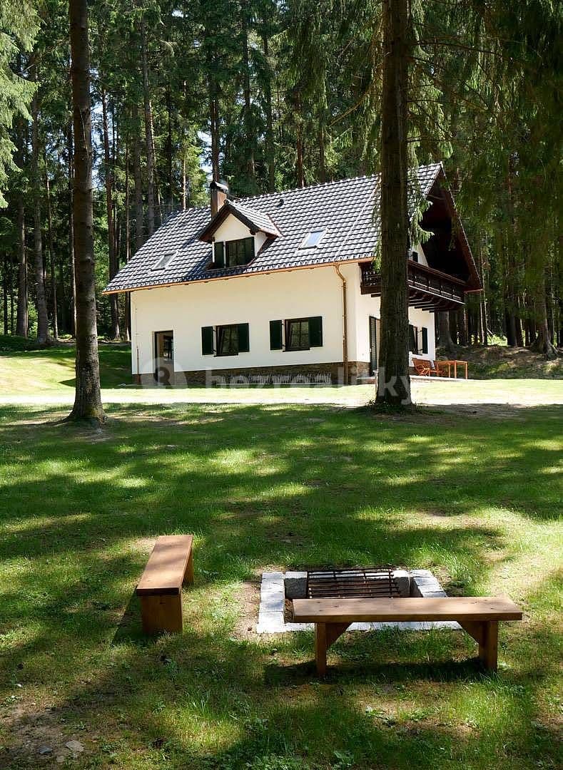 recreational property to rent, 0 m², Frymburk, Jihočeský Region recreational property to rent, 0 m², Frymburk, Jihočeský Region
