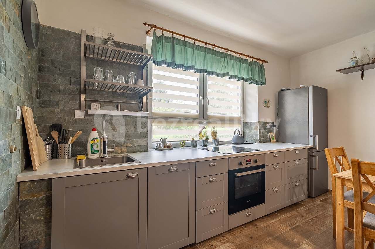 recreational property to rent, 0 m², Rovensko pod Troskami, Liberecký Region recreational property to rent, 0 m², Rovensko pod Troskami, Liberecký Region