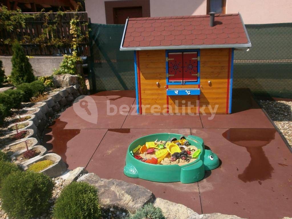 recreational property to rent, 0 m², Haluzice, Zlínský Region recreational property to rent, 0 m², Haluzice, Zlínský Region