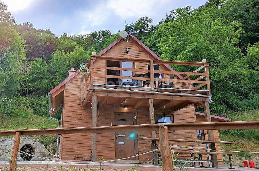 recreational property to rent, 0 m², Lopeník, Zlínský Region recreational property to rent, 0 m², Lopeník, Zlínský Region