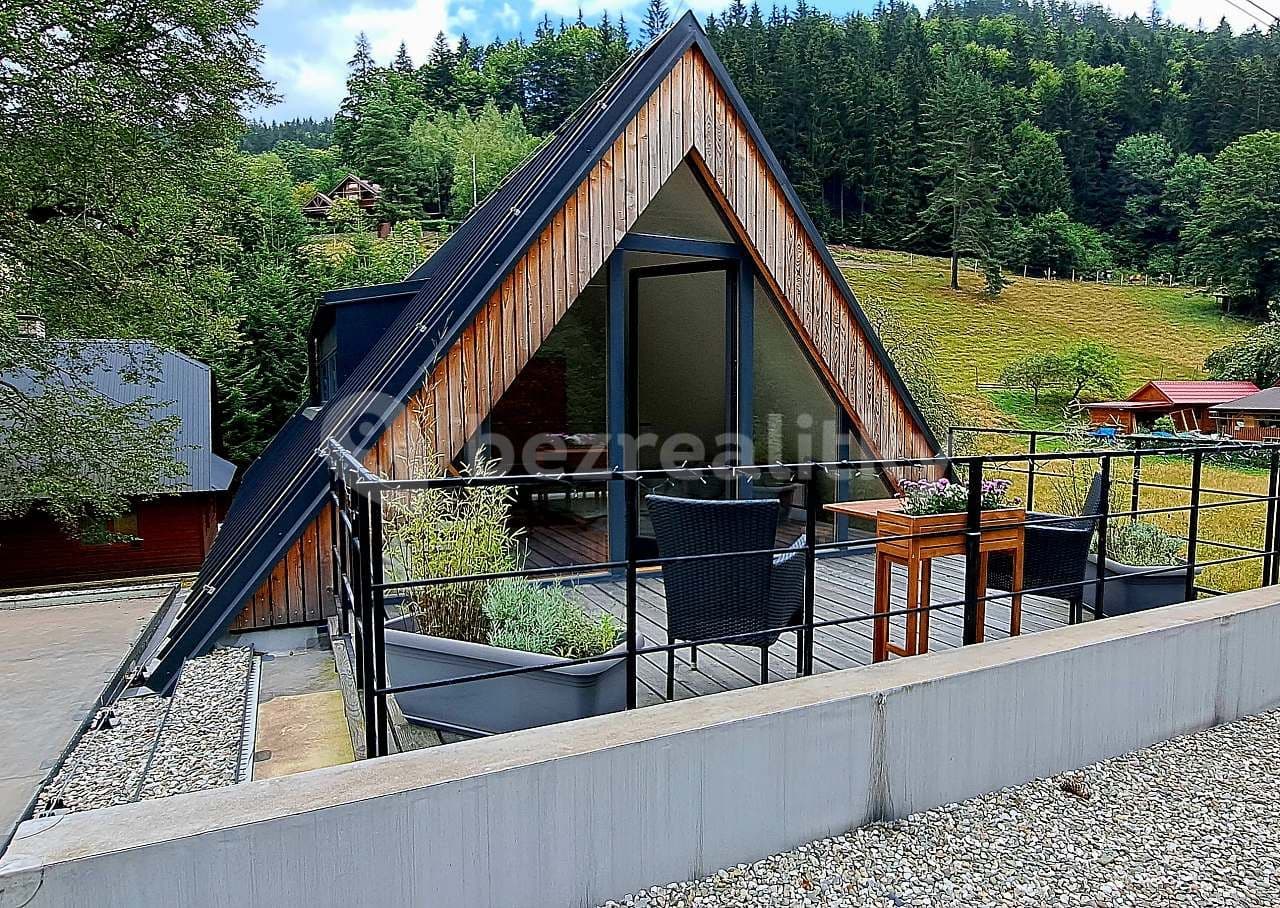 recreational property to rent, 0 m², Velké Karlovice, Zlínský Region recreational property to rent, 0 m², Velké Karlovice, Zlínský Region