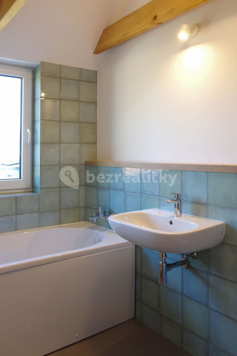 house to rent, 93 m², Spádová, Kamenice, Středočeský Region house to rent, 93 m², Spádová, Kamenice, Středočeský Region