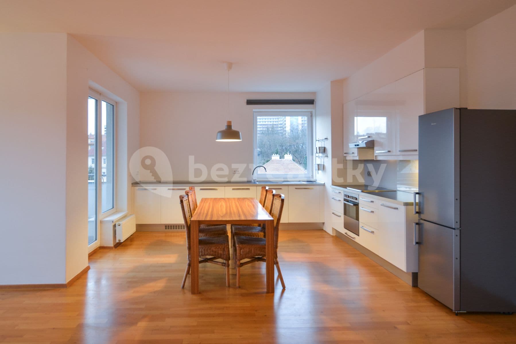 1 bedroom with open-plan kitchen flat to rent, 87 m², Kudrnova, Prague, Prague 1 bedroom with open-plan kitchen flat to rent, 87 m², Kudrnova, Prague, Prague