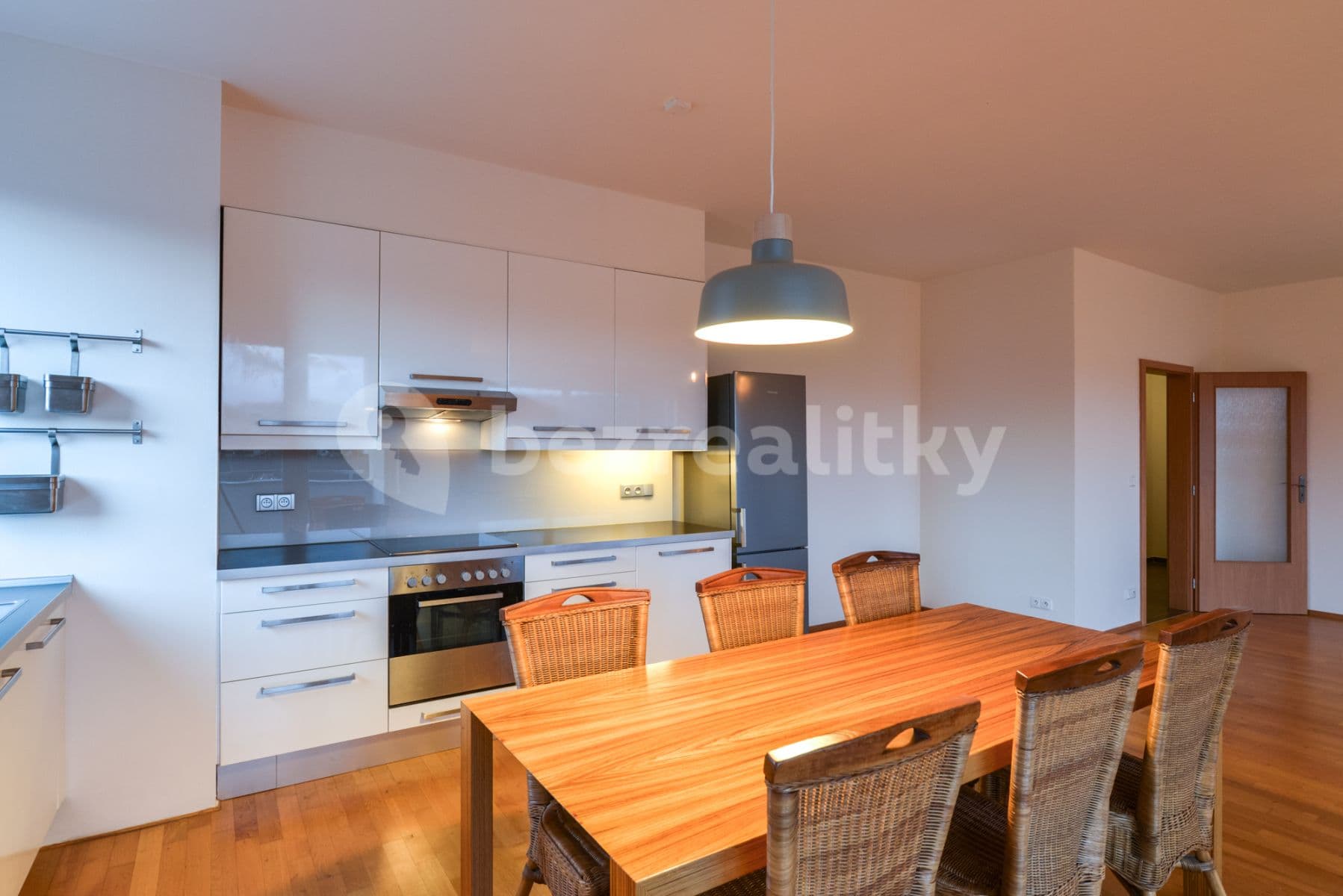 1 bedroom with open-plan kitchen flat to rent, 87 m², Kudrnova, Prague, Prague 1 bedroom with open-plan kitchen flat to rent, 87 m², Kudrnova, Prague, Prague