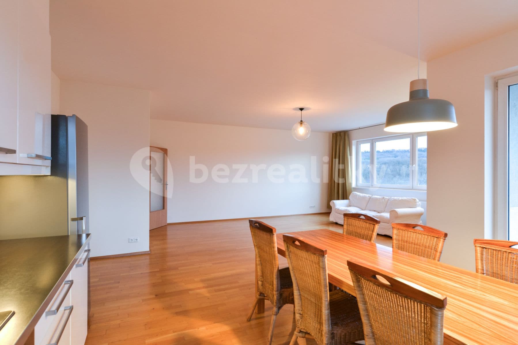1 bedroom with open-plan kitchen flat to rent, 87 m², Kudrnova, Prague, Prague 1 bedroom with open-plan kitchen flat to rent, 87 m², Kudrnova, Prague, Prague