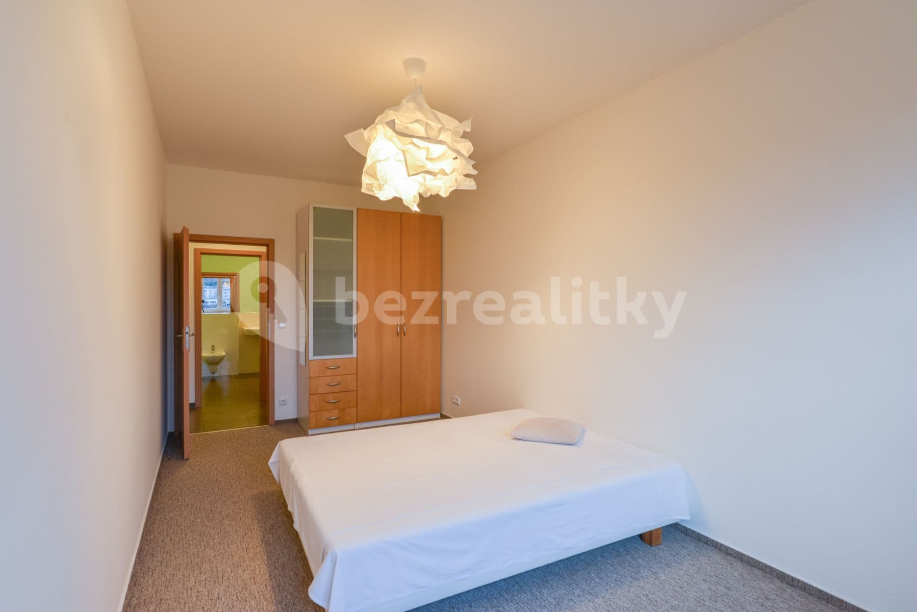 1 bedroom with open-plan kitchen flat to rent, 87 m², Kudrnova, Prague, Prague 1 bedroom with open-plan kitchen flat to rent, 87 m², Kudrnova, Prague, Prague
