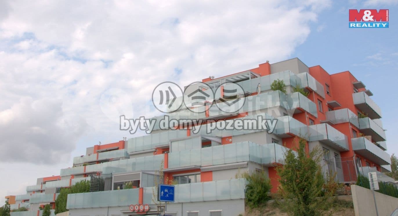 1 bedroom with open-plan kitchen flat to rent, 69 m², Kakosova, Prague, Prague 1 bedroom with open-plan kitchen flat to rent, 69 m², Kakosova, Prague, Prague