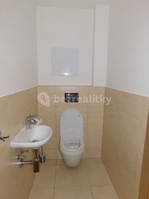 1 bedroom with open-plan kitchen flat to rent, 69 m², Kakosova, Prague, Prague 1 bedroom with open-plan kitchen flat to rent, 69 m², Kakosova, Prague, Prague