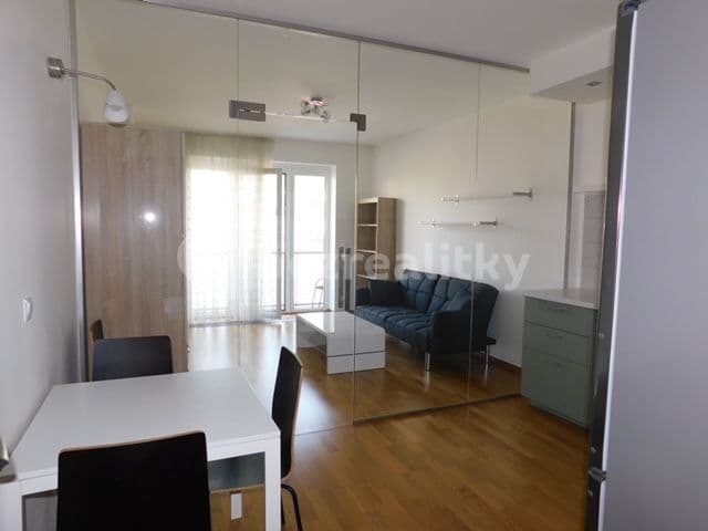 1 bedroom with open-plan kitchen flat to rent, 69 m², Kakosova, Prague, Prague 1 bedroom with open-plan kitchen flat to rent, 69 m², Kakosova, Prague, Prague