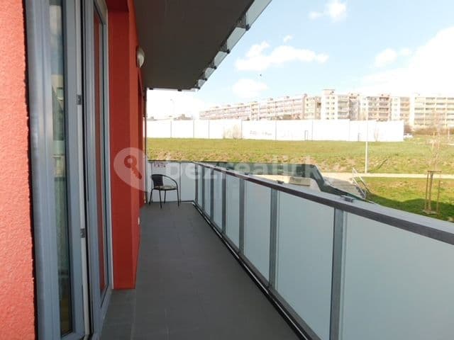 1 bedroom with open-plan kitchen flat to rent, 69 m², Kakosova, Prague, Prague 1 bedroom with open-plan kitchen flat to rent, 69 m², Kakosova, Prague, Prague