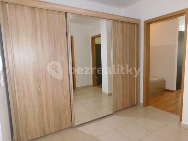 1 bedroom with open-plan kitchen flat to rent, 69 m², Kakosova, Prague, Prague 1 bedroom with open-plan kitchen flat to rent, 69 m², Kakosova, Prague, Prague
