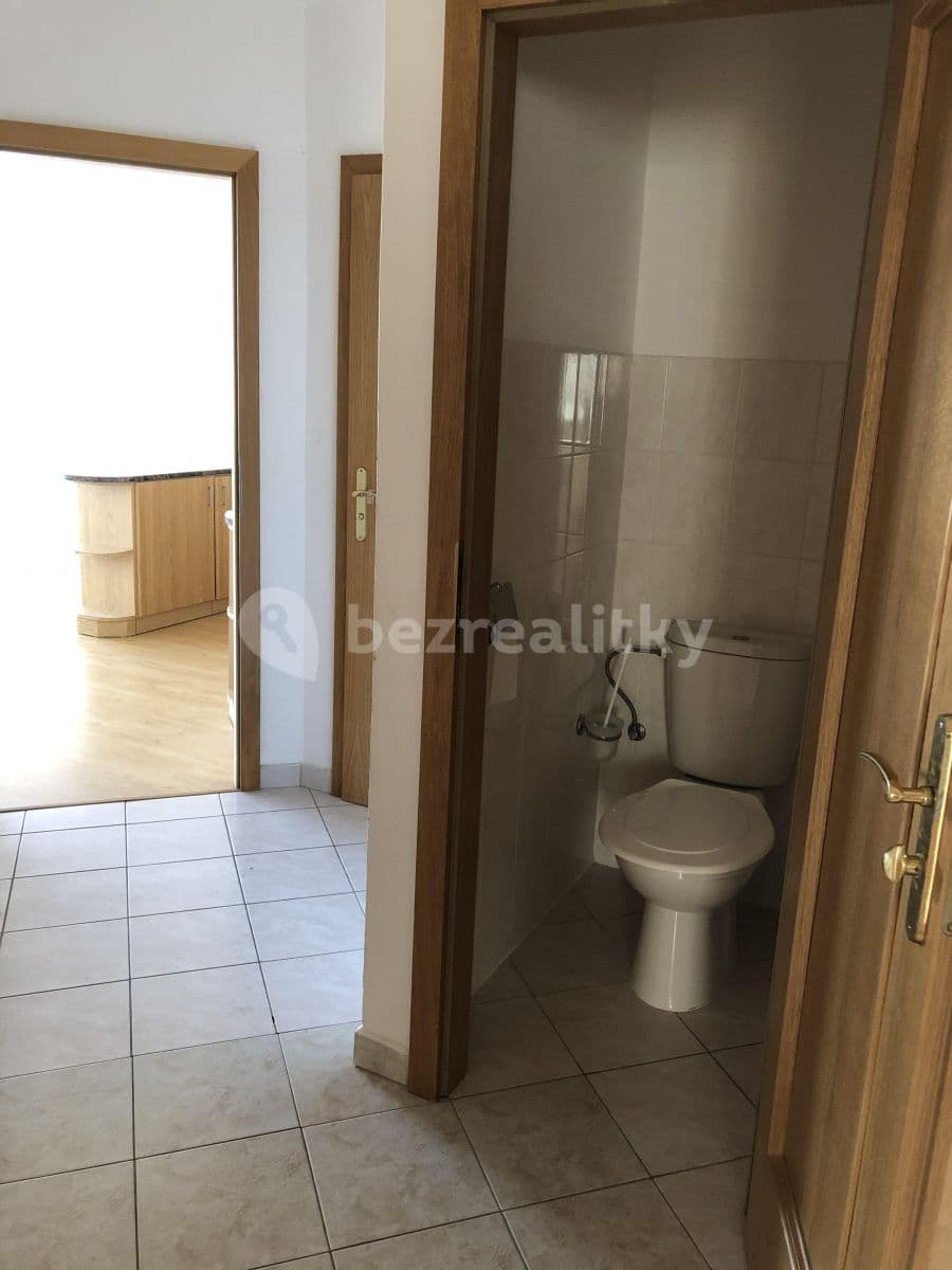 2 bedroom with open-plan kitchen flat to rent, 78 m², Chalabalova, Prague, Prague 2 bedroom with open-plan kitchen flat to rent, 78 m², Chalabalova, Prague, Prague