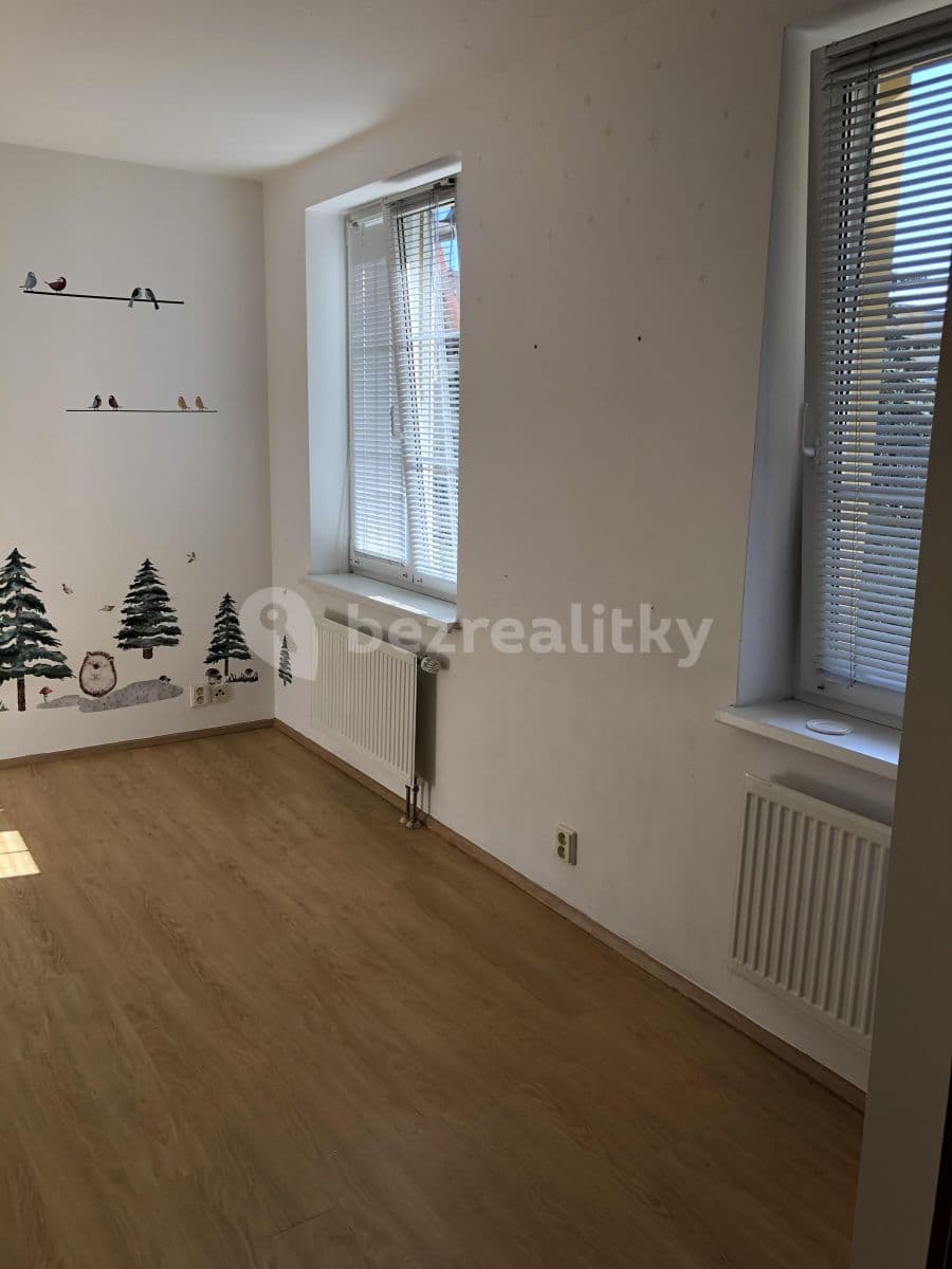 2 bedroom with open-plan kitchen flat to rent, 78 m², Chalabalova, Prague, Prague 2 bedroom with open-plan kitchen flat to rent, 78 m², Chalabalova, Prague, Prague
