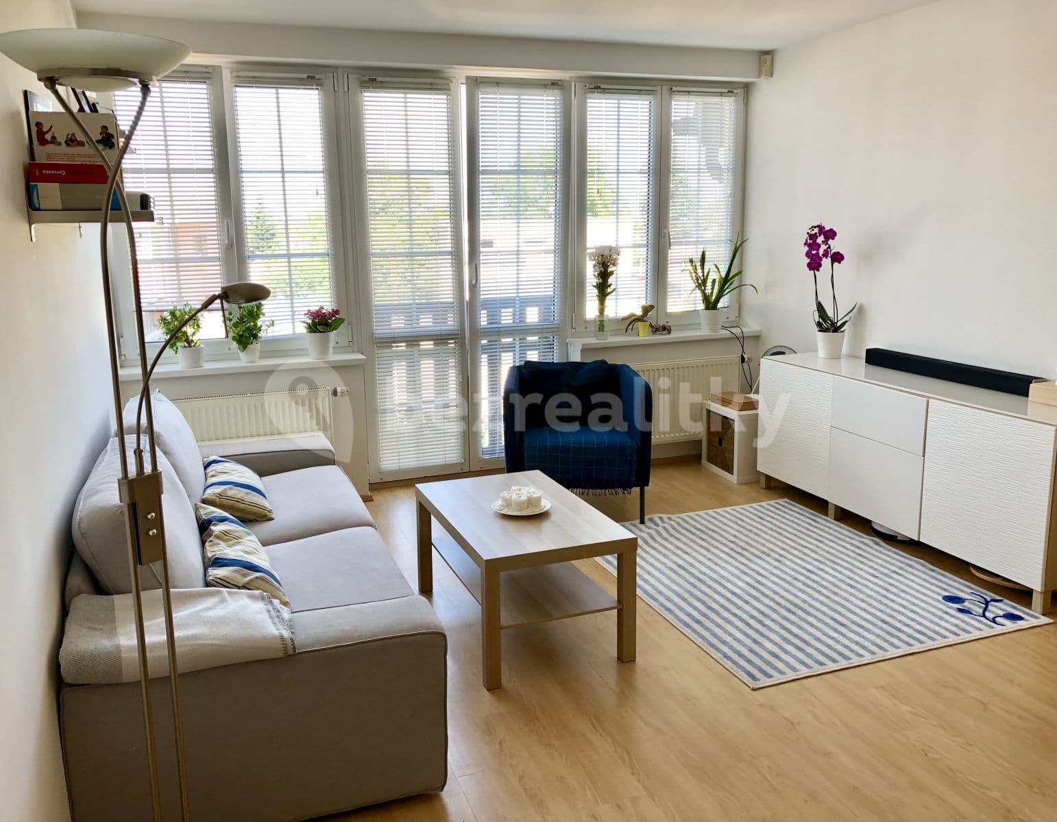 2 bedroom with open-plan kitchen flat to rent, 78 m², Chalabalova, Prague, Prague 2 bedroom with open-plan kitchen flat to rent, 78 m², Chalabalova, Prague, Prague